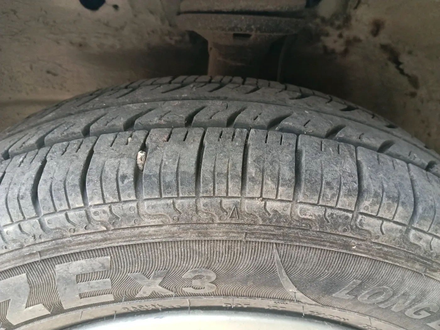 2014 Maruti Wagon R 1.0 LXI CNG, CNG, Manual, 73,207 km, tyre