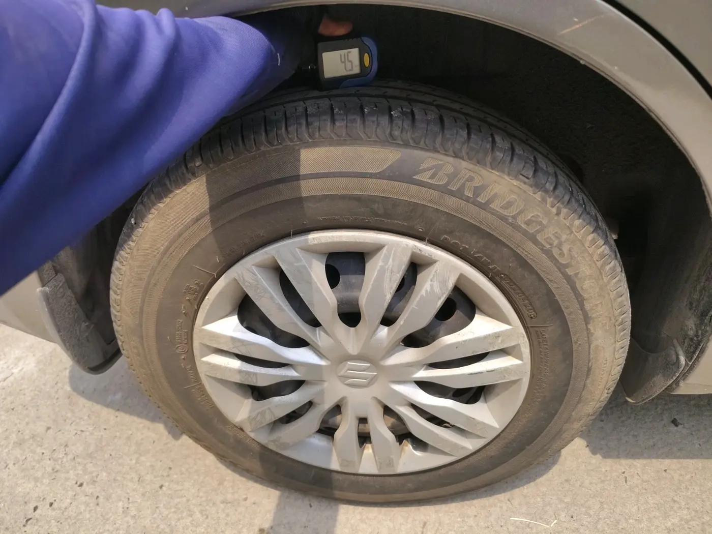 2020 Maruti Dzire VXI, Petrol, Manual, 36,204 km, tyre
