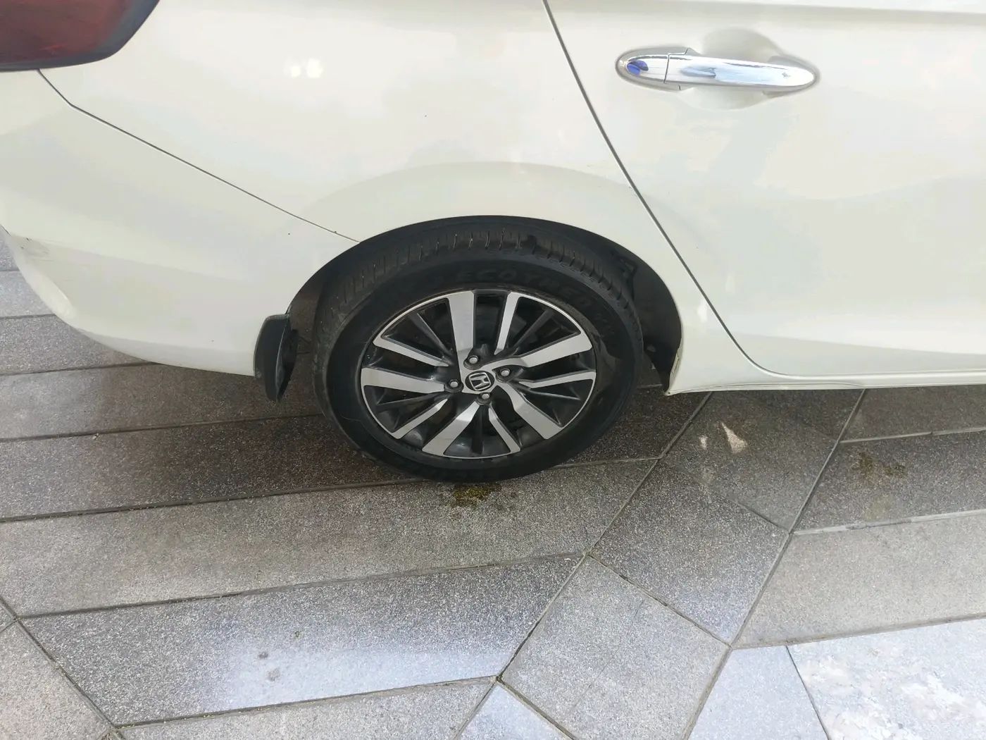 2021 Honda City 1.5L I-VTEC ZX CVT, Petrol, Automatic, 63,401 km, tyre