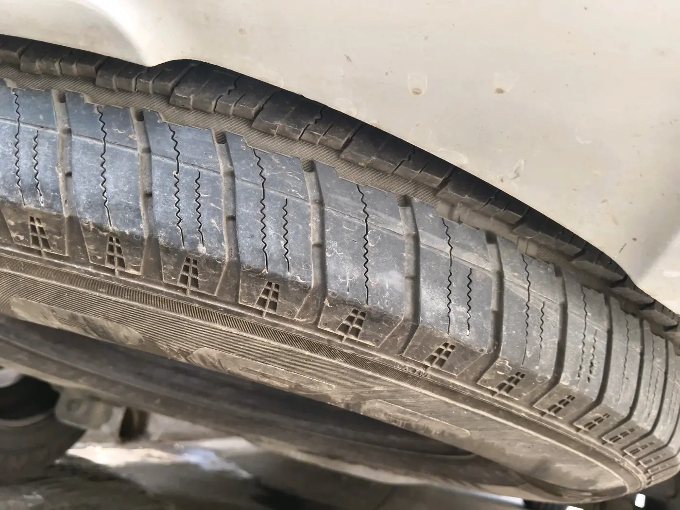 2024 Mahindra SCORPIO-N Z6 DIESEL AT 2WD 7 STR, Diesel, Automatic, 42,848 km, tyre