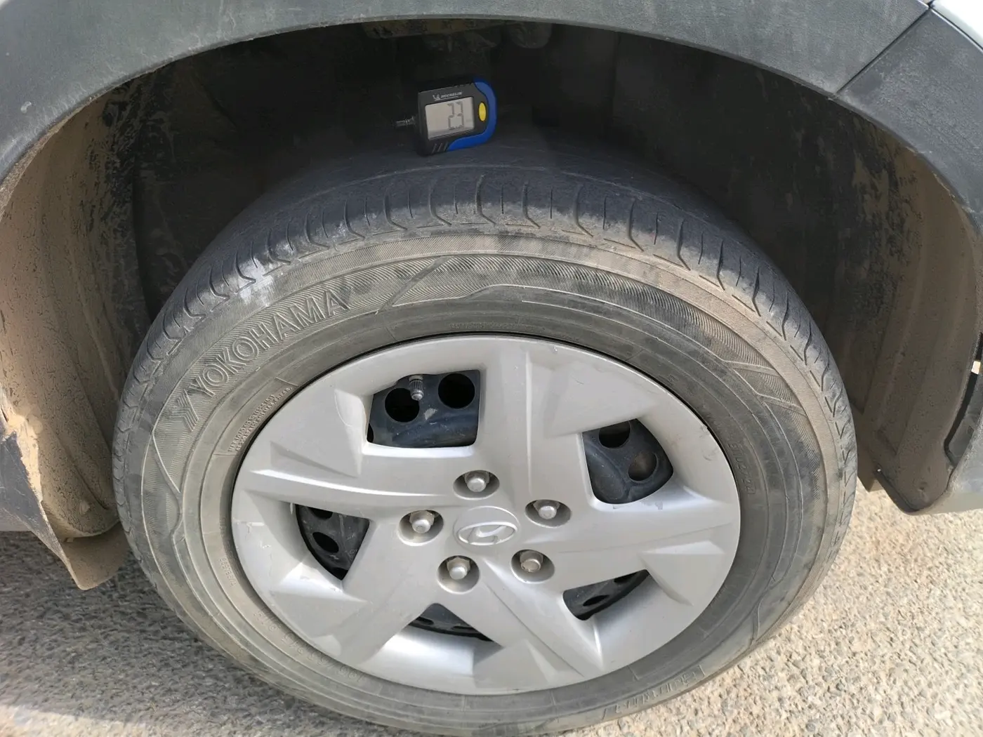 2022 Hyundai VENUE S 1.2, CNG, Manual, 1,01,913 km, tyre