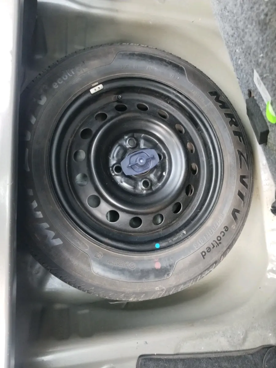 2022 Maruti New Wagon-R VXI 1.0, Petrol, Manual, 19,500 km, tyre