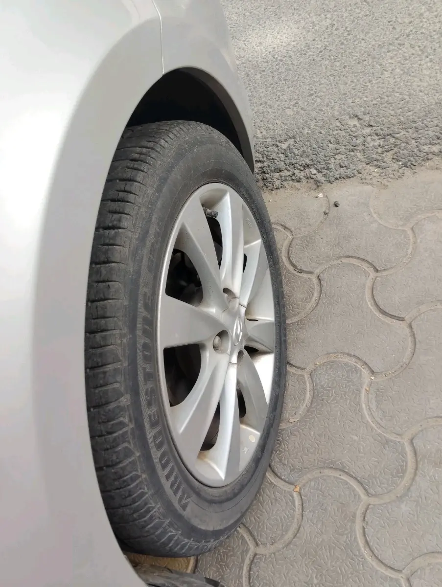2013 Hyundai Verna FLUIDIC 1.6 VTVT SX, Petrol, Manual, 21,248 km, tyre