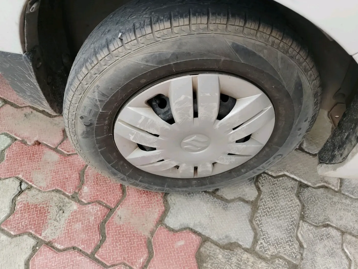 2018 Maruti Alto 800 VXI, Petrol, Manual, 34,645 km, tyre