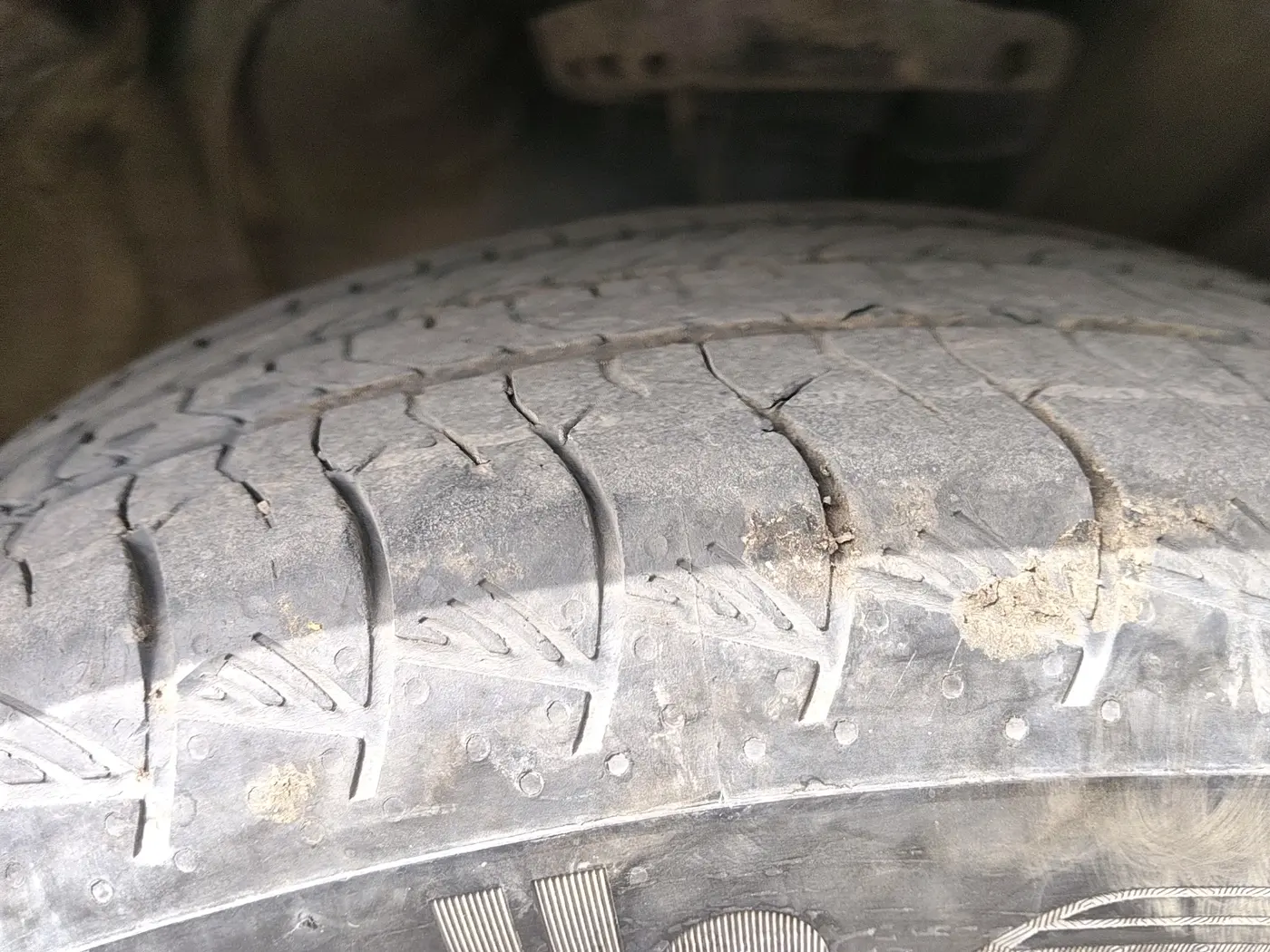 2024 Hyundai ALCAZAR  Signature (O) AE 7Str Diesel AT, Diesel, Automatic, 41,854 km, tyre