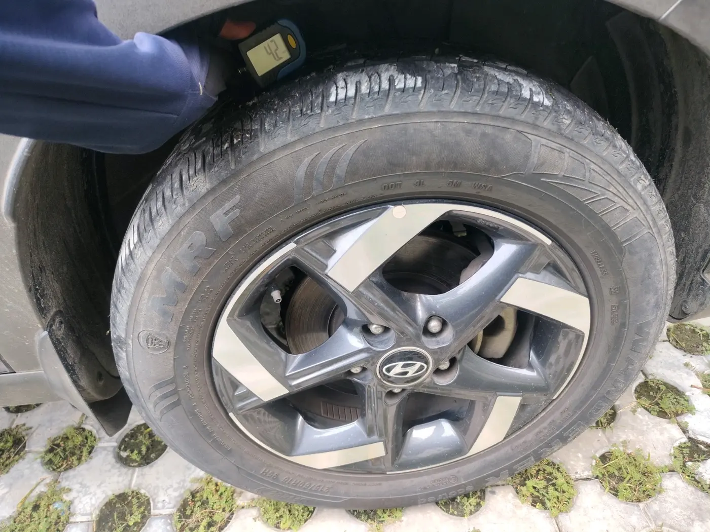 2019 Hyundai VENUE SX PLUS 1.0 TURBO DCT, Petrol, Automatic, 41,647 km, tyre