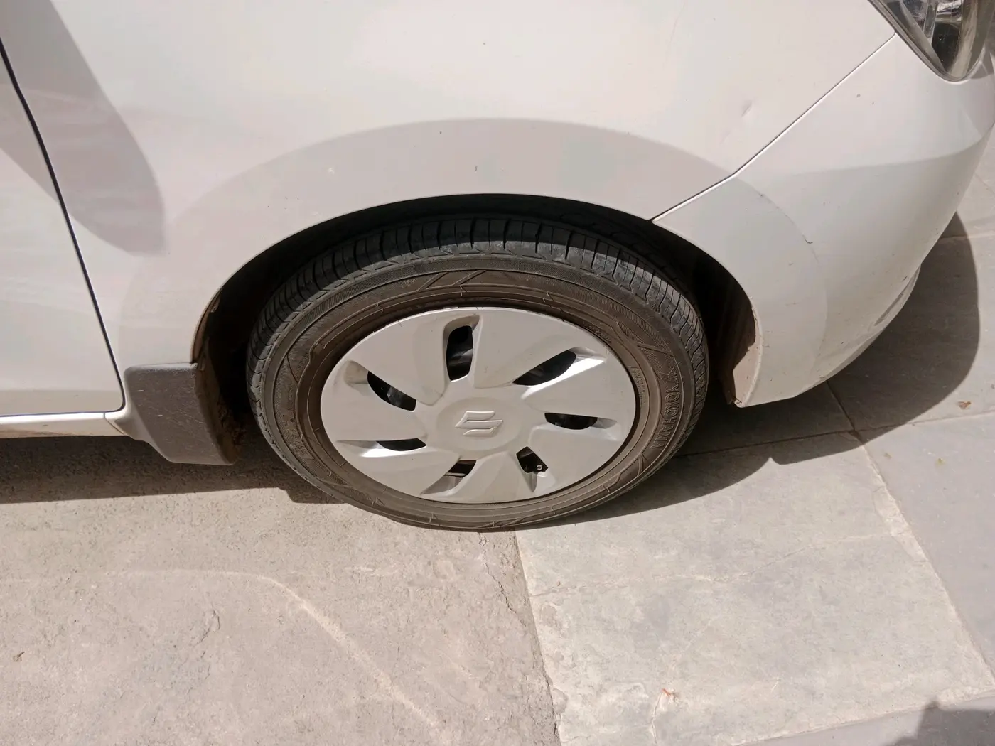 2016 Maruti Celerio ZXI AMT, CNG, Automatic, 62,464 km, tyre