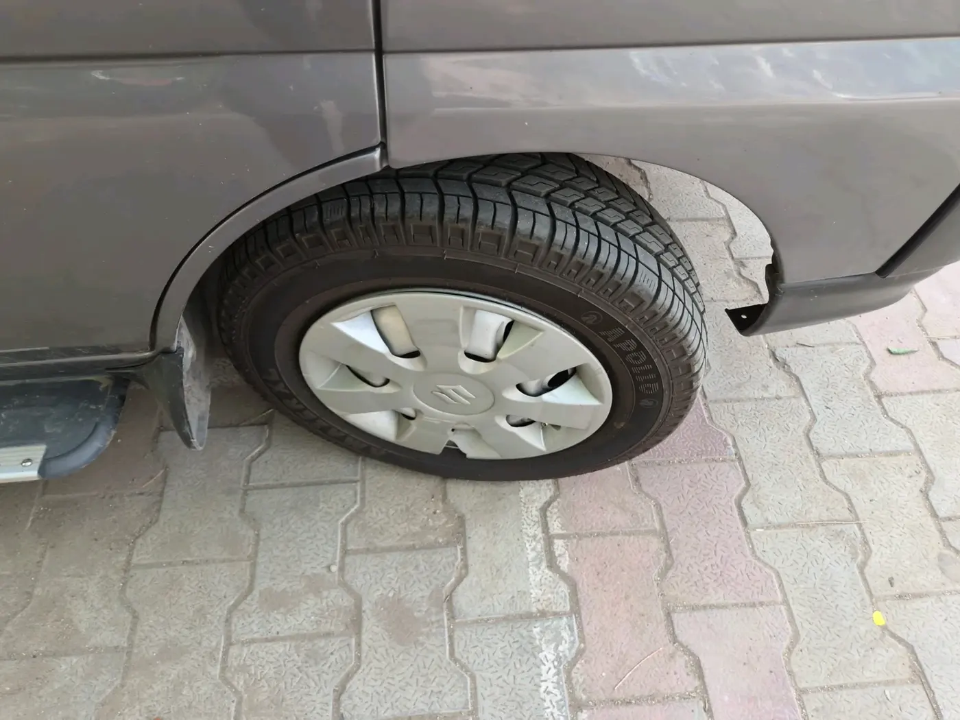 2022 Maruti Eeco 5 STR AC (O), Petrol, Manual, 41,351 km, tyre