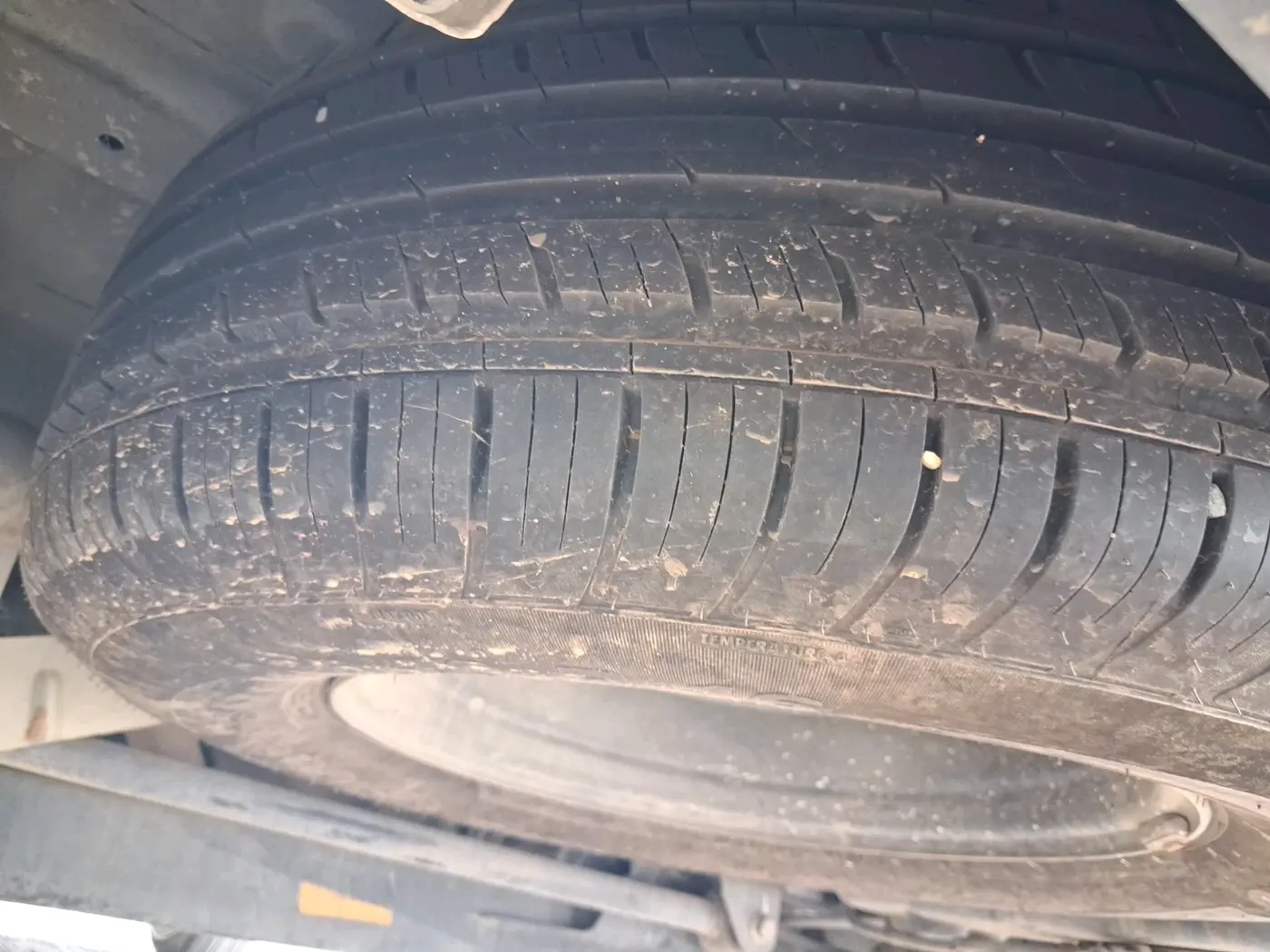 2022 Tata Safari XZA PLUS, Diesel, Automatic, 79,773 km, tyre