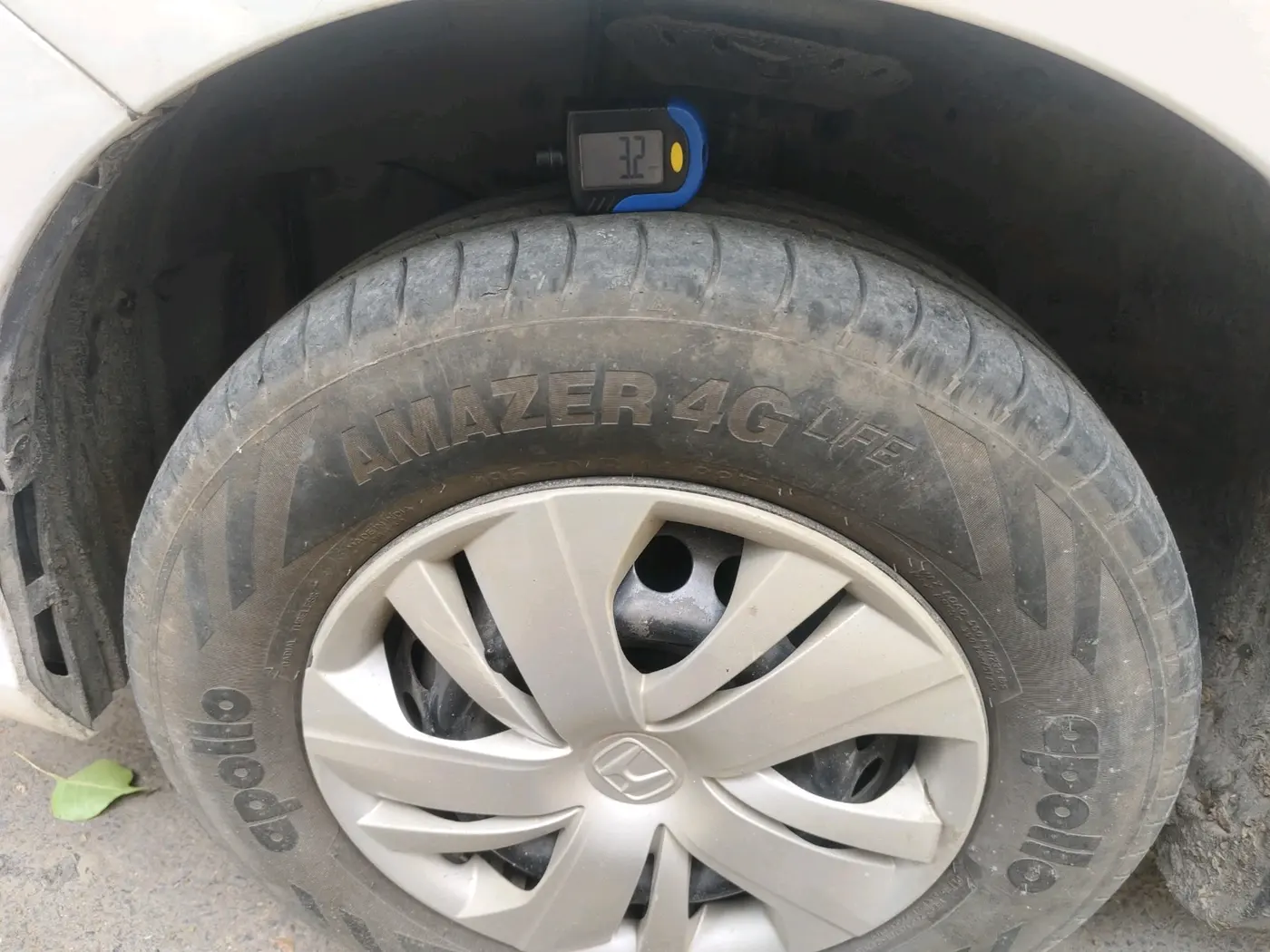 2019 Honda Amaze 1.2L I-VTEC S, CNG, Manual, 76,377 km, tyre