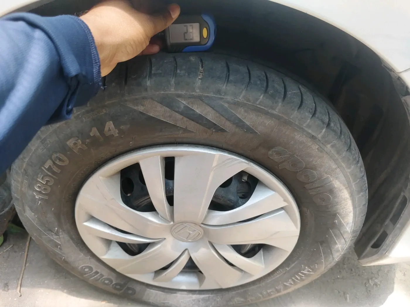 2019 Honda Amaze 1.2L I-VTEC S, CNG, Manual, 76,377 km, tyre