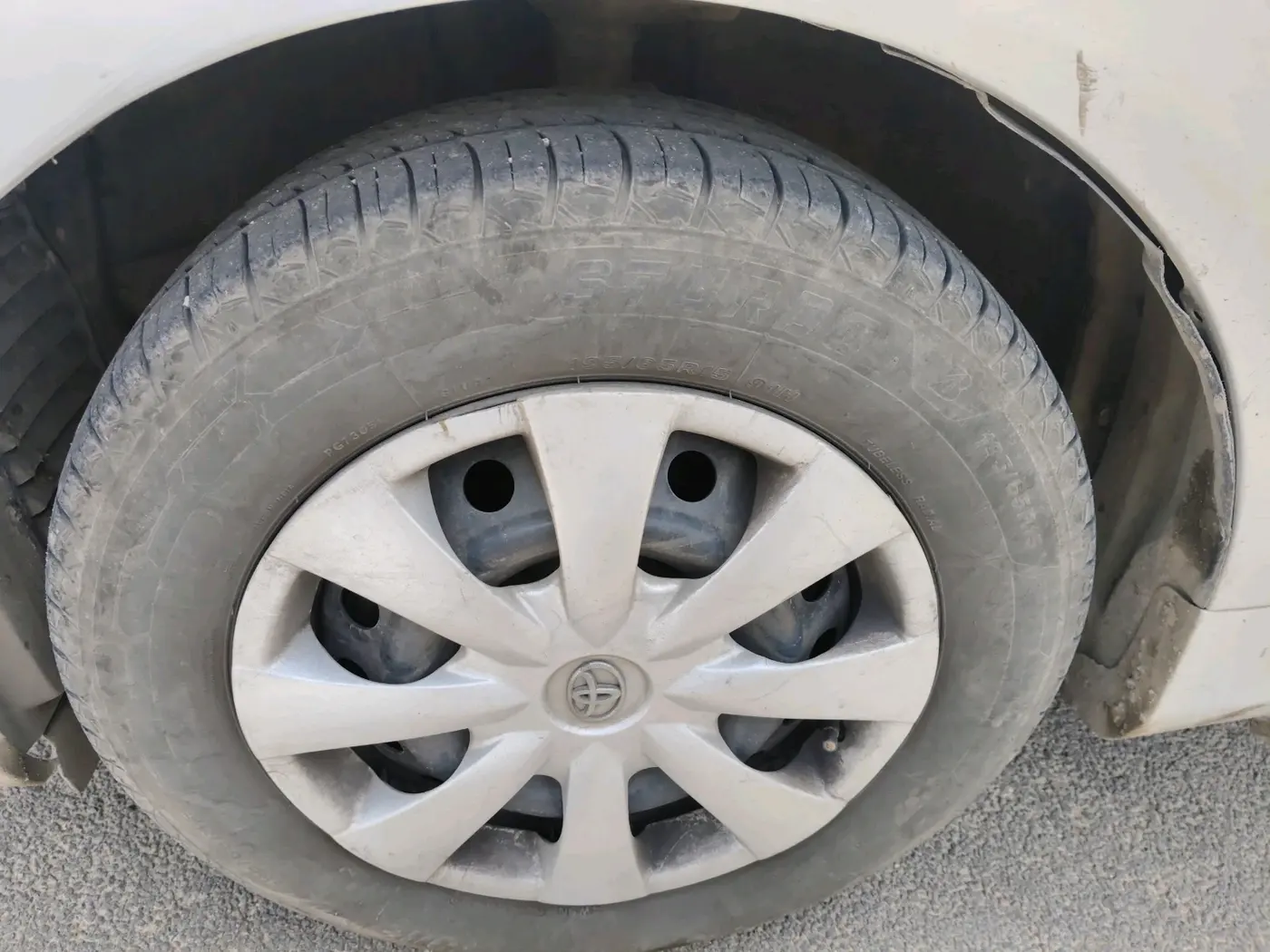 2012 Toyota Corolla Altis J DIESEL, Diesel, Manual, 1,86,955 km, tyre