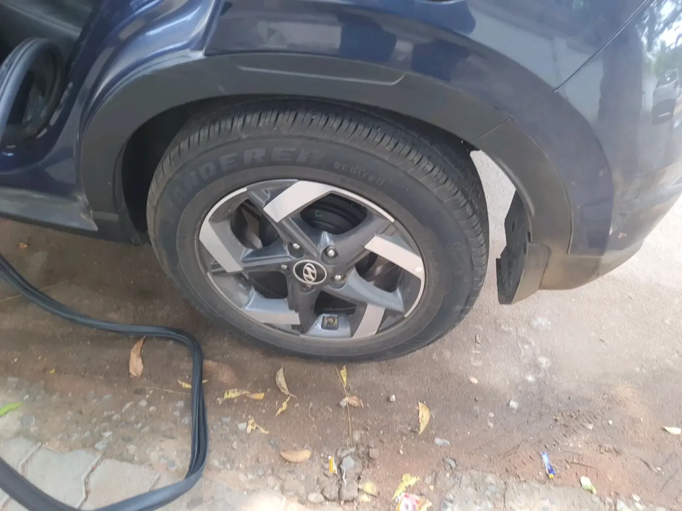 2021 Hyundai VENUE SX 1.0 (O) TURBO, Petrol, Manual, 90,222 km, tyre