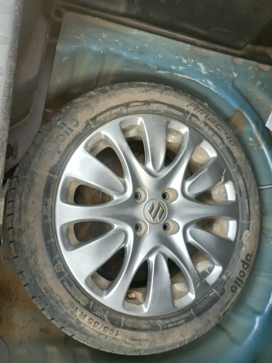 2017 Maruti Baleno ZETA PETROL 1.2, Petrol, Manual, 95,207 km, tyre