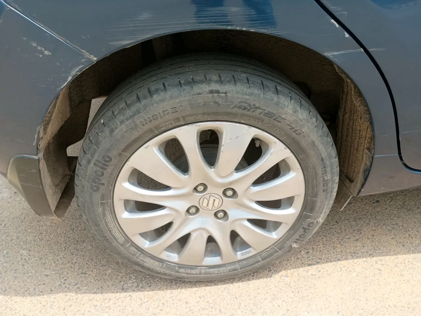 2017 Maruti Baleno ZETA PETROL 1.2, Petrol, Manual, 95,207 km, tyre