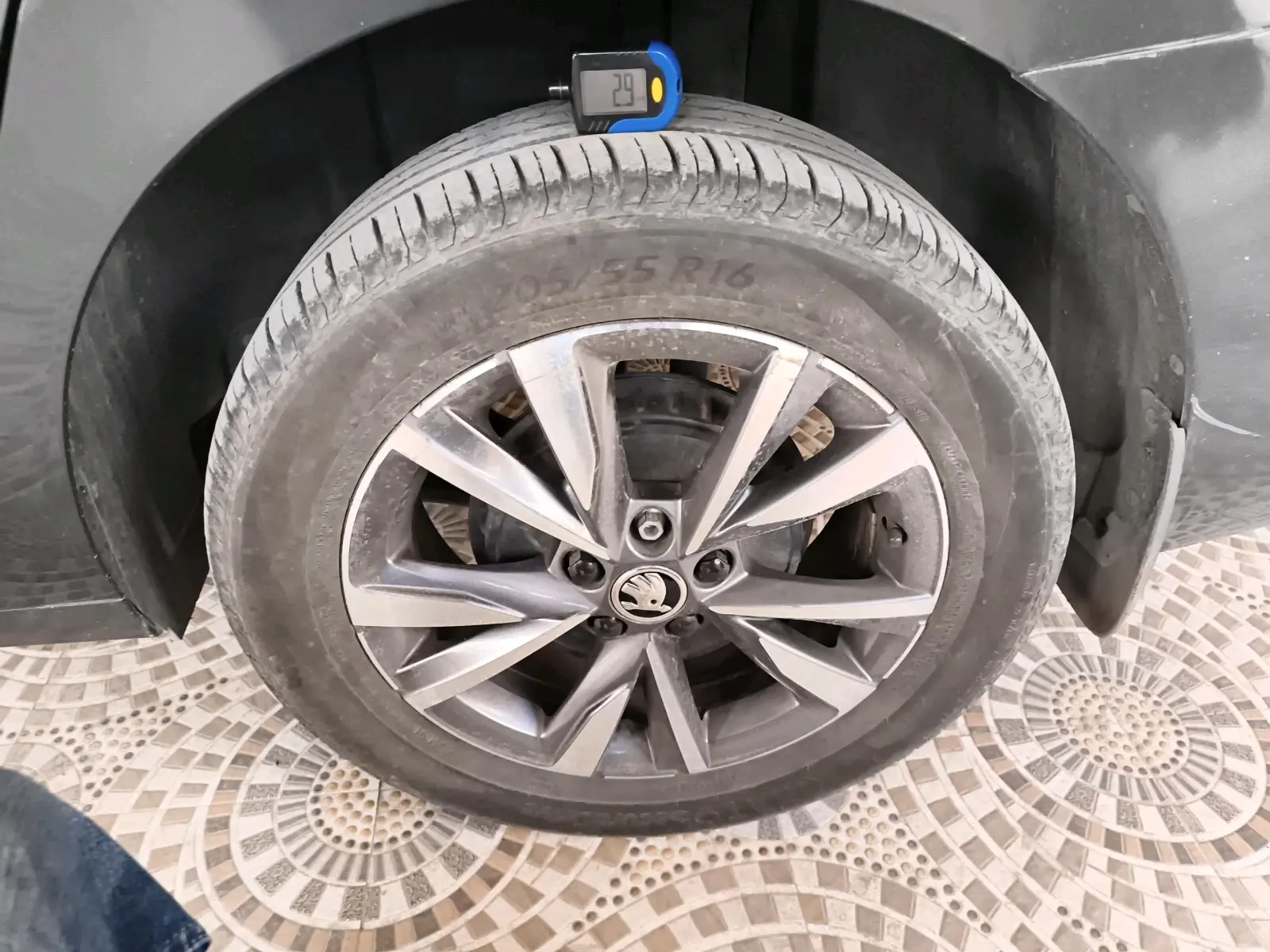 Tyres