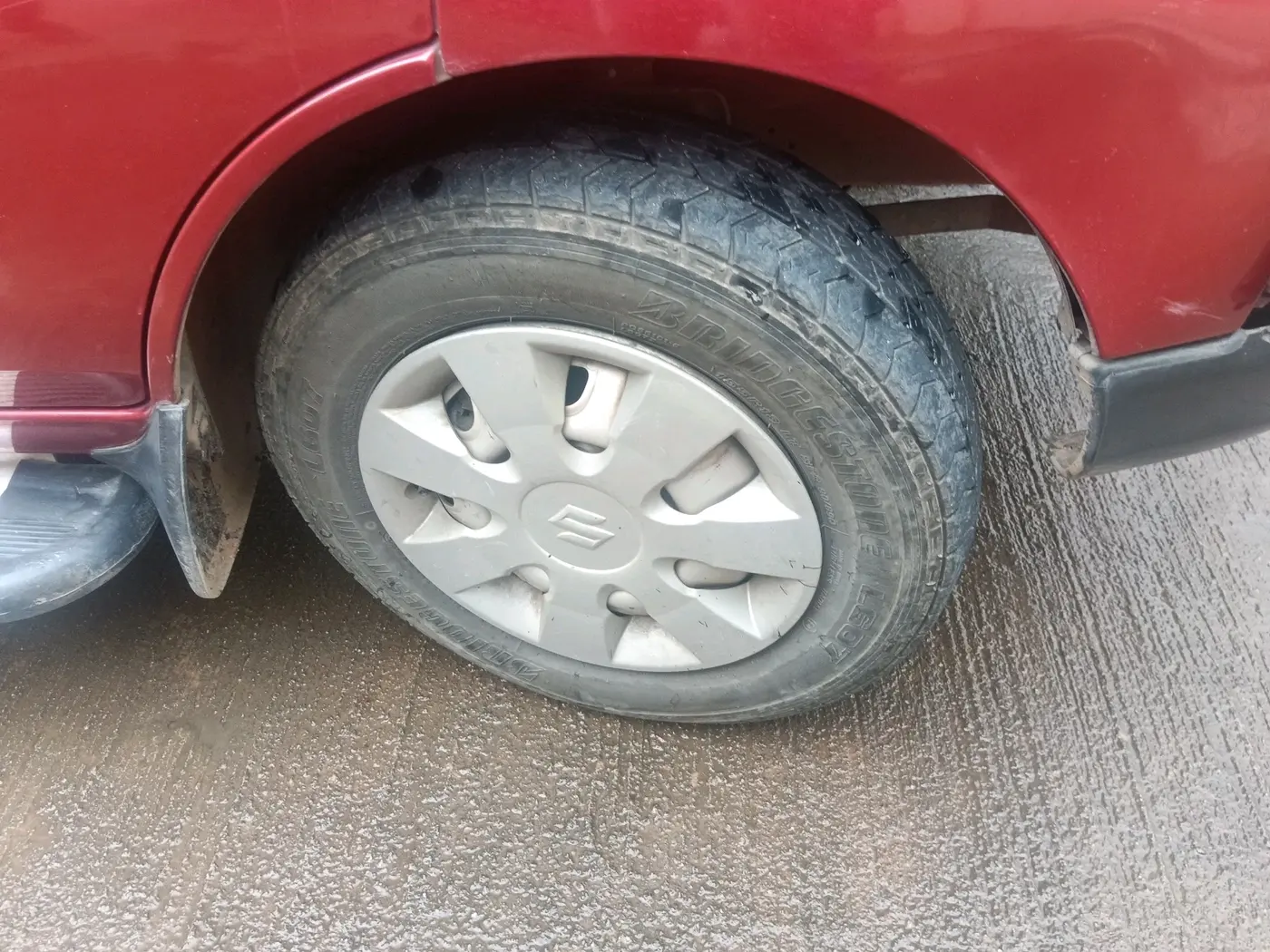 2019 Maruti Eeco 5 STR WITH A/C+HTR, CNG, Manual, 63,858 km, tyre