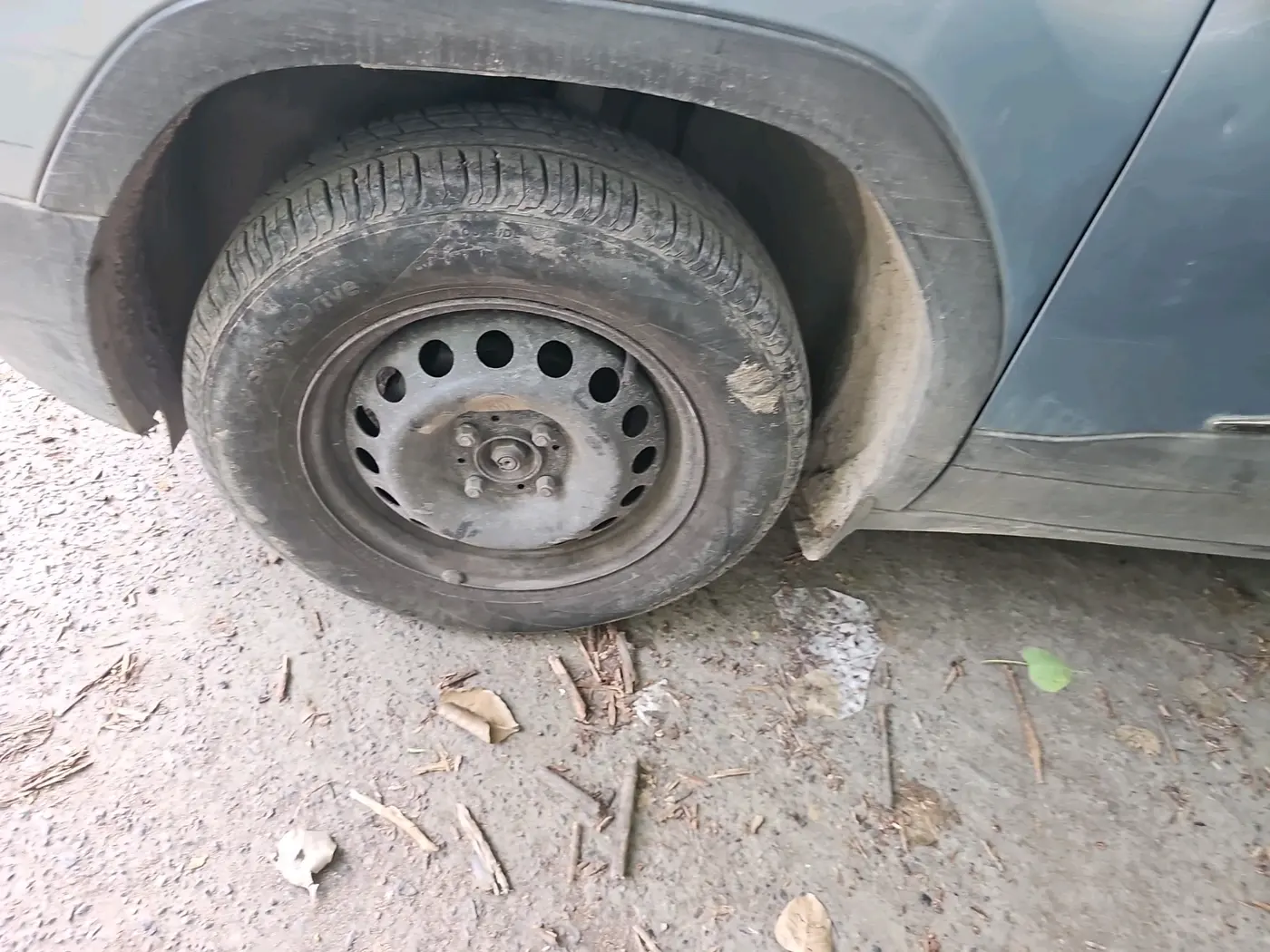 2021 Tata PUNCH ACCOMPLISHED MT, Petrol, Manual, 29,797 km, tyre