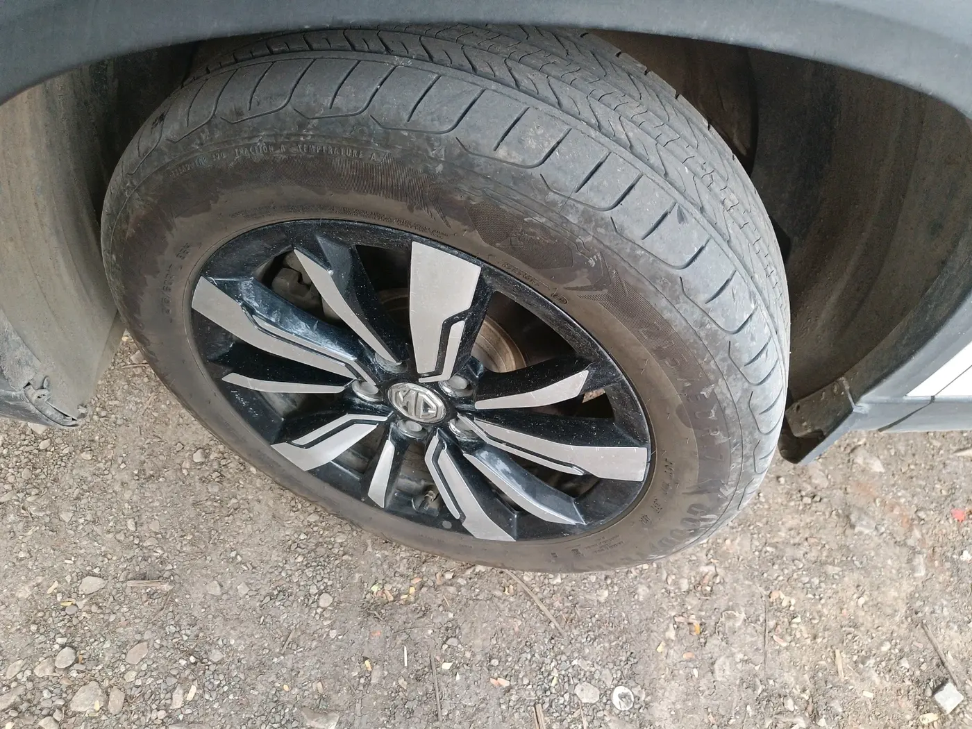 2019 MG HECTOR SHARP 1.5 DCT PETROL, Petrol, Automatic, 42,498 km, tyre