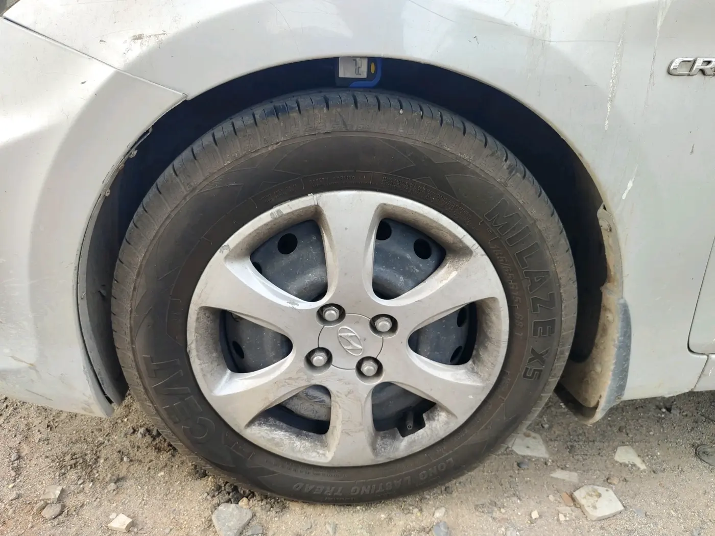 2012 Hyundai Verna FLUIDIC 1.6 CRDI EX, Diesel, Manual, 1,42,962 km, tyre