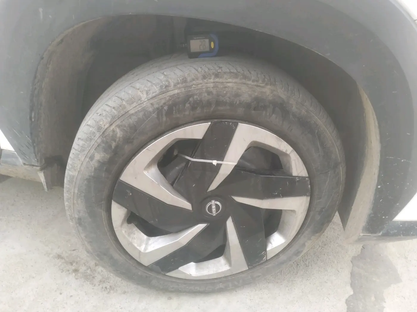 2021 Nissan MAGNITE XL, CNG, Manual, 48,708 km, tyre
