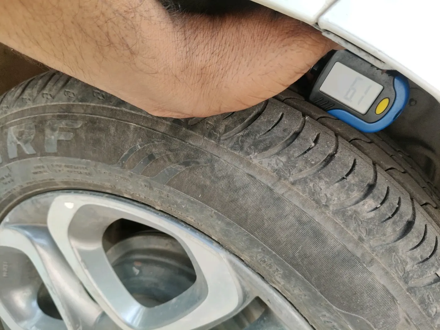 2018 Hyundai Elite i20 ASTA 1.2 (O), CNG, Manual, 82,119 km, tyre