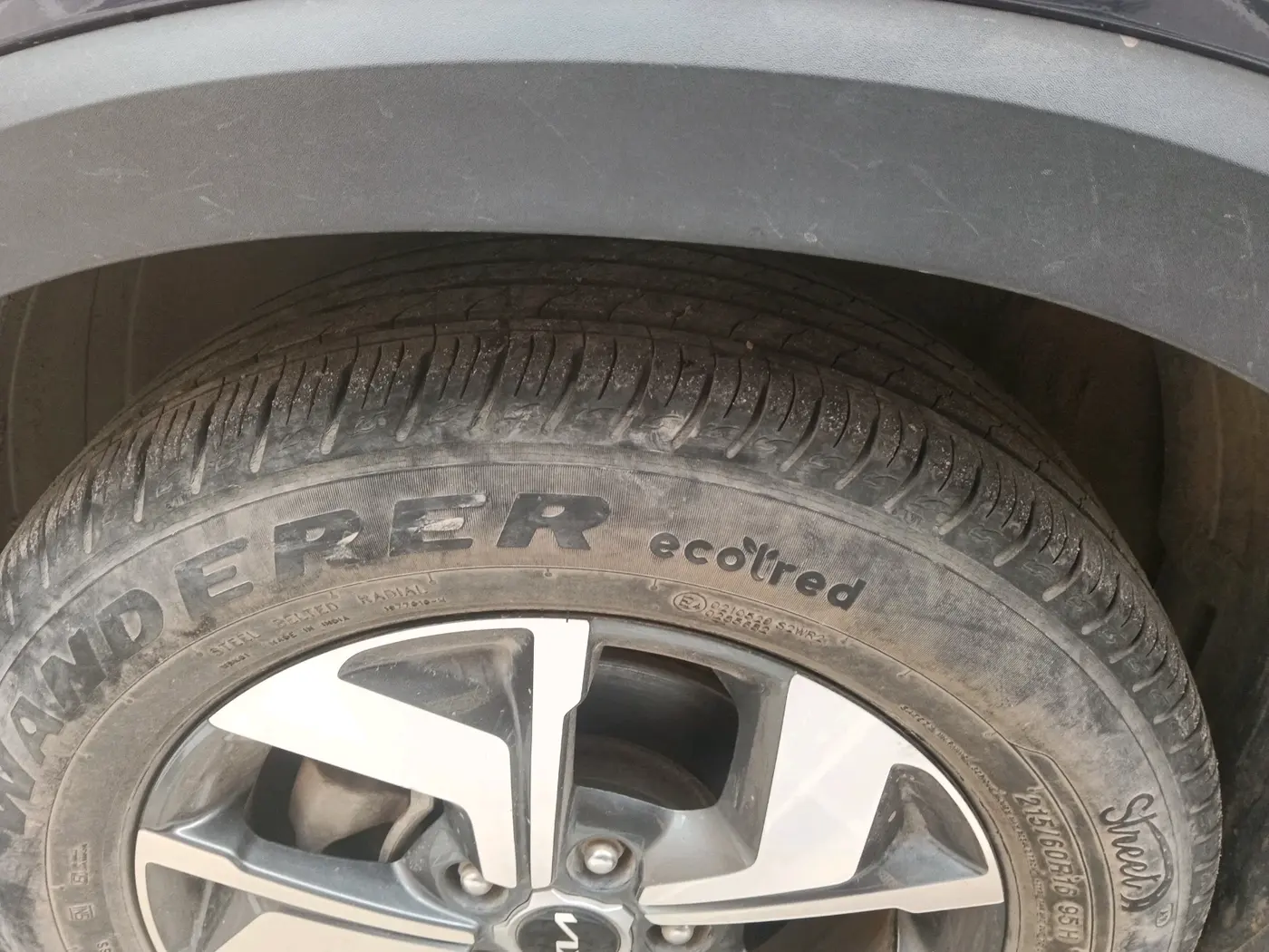 2023 KIA SONET HTX 1.0 DCT, Petrol, Automatic, 19,183 km, tyre