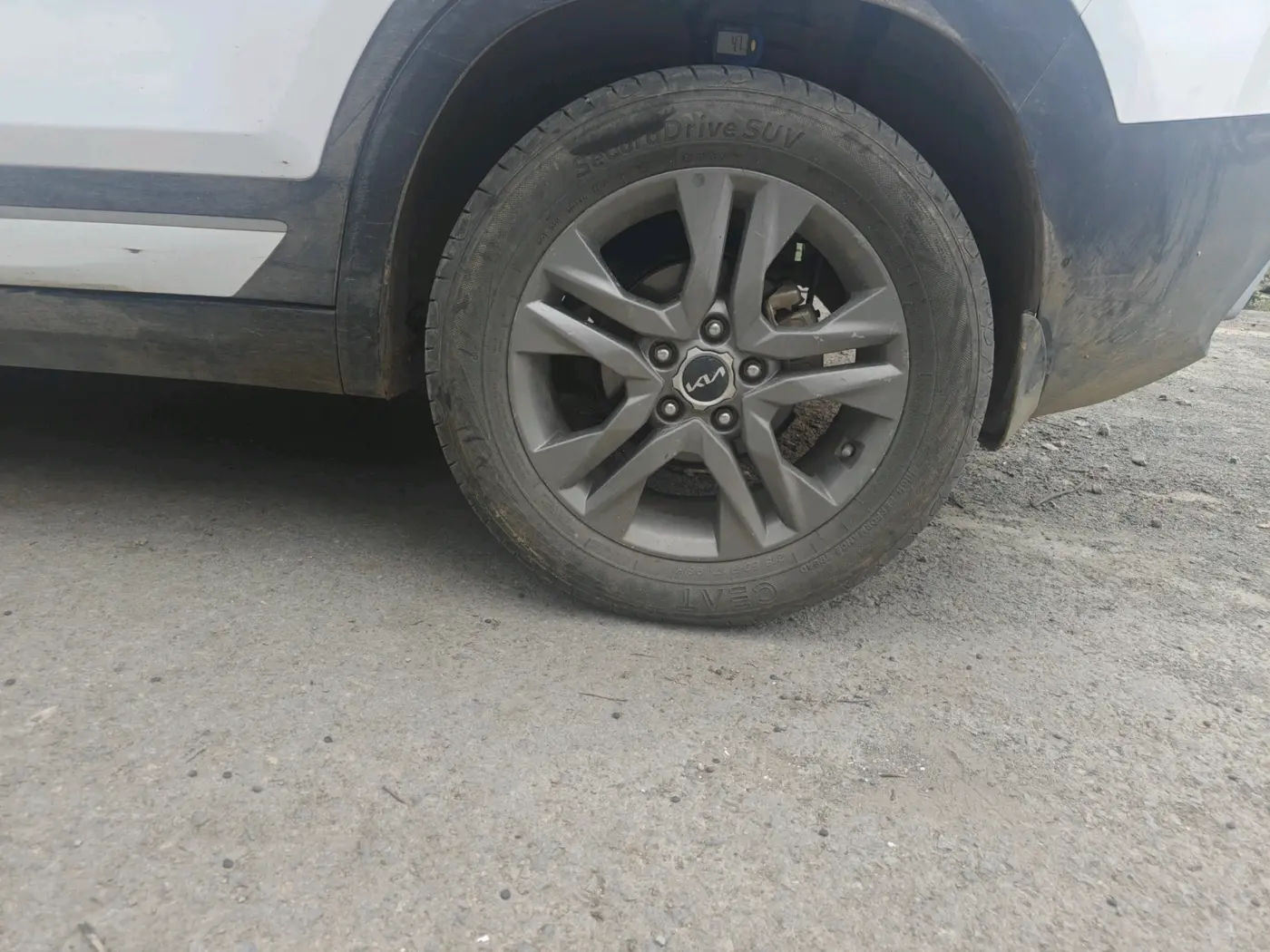 2021 KIA SELTOS HTX 1.5 DIESEL, Diesel, Manual, 82,700 km, tyre
