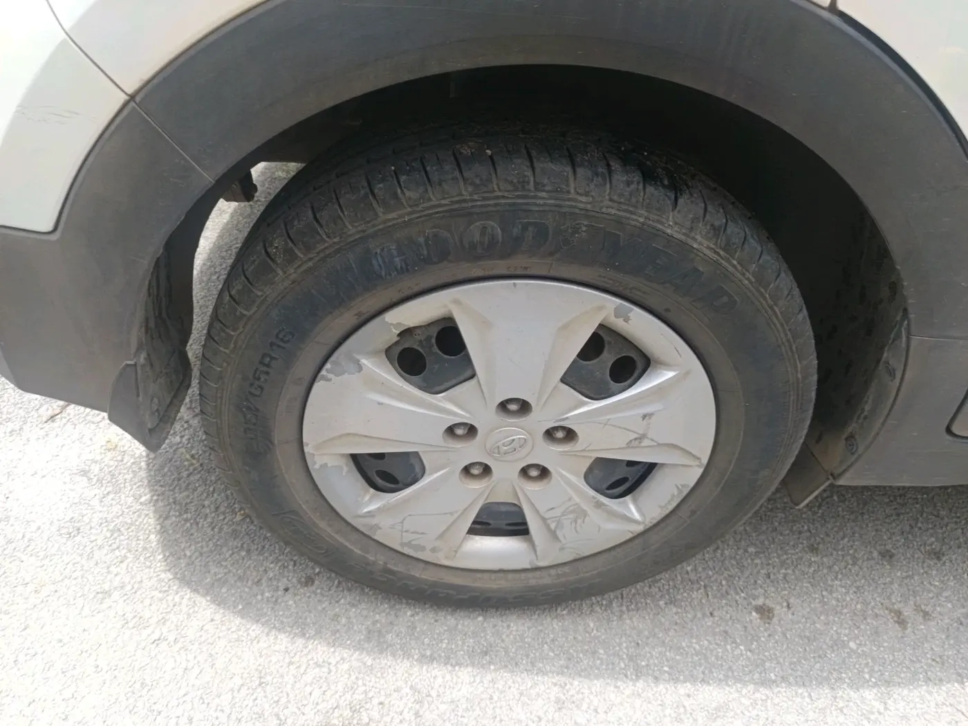 2018 Hyundai Creta E PLUS 1.6 PETROL, Petrol, Manual, 71,782 km, tyre