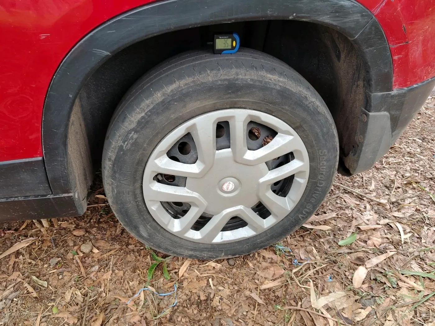 2022 Maruti Vitara Brezza VXI, CNG, Manual, 66,149 km, tyre