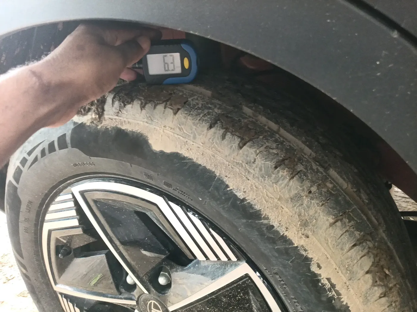 2024 Tata NEXON  Fearless Plus PS 1.2 iCNG, CNG, Manual, 9,754 km, tyre