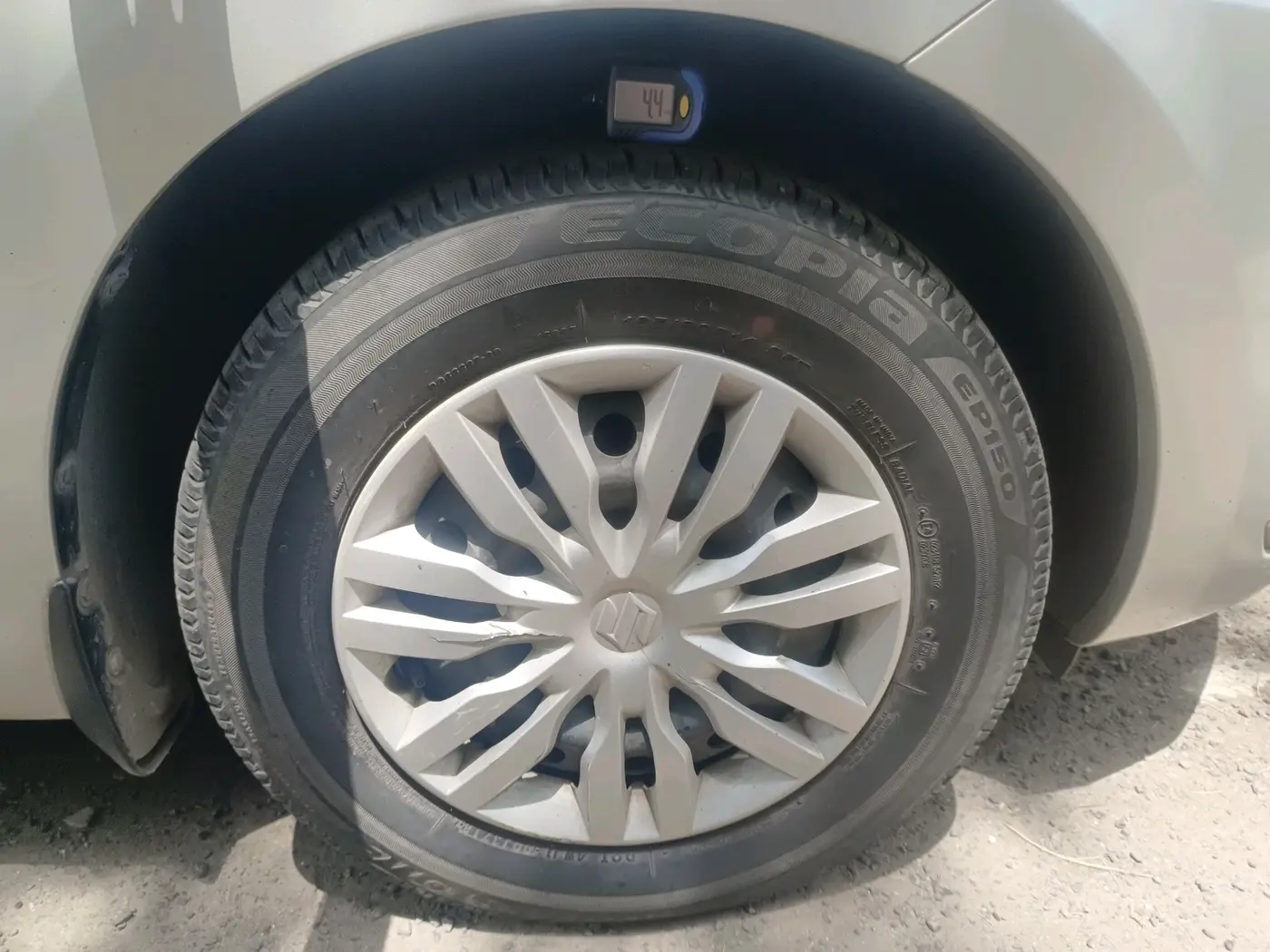 2018 Maruti Dzire VXI, Petrol, Manual, 36,016 km, tyre
