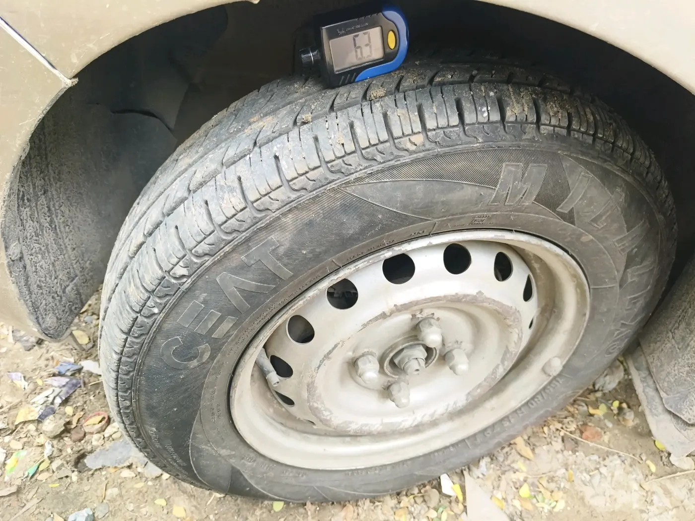 2019 Hyundai NEW SANTRO MAGNA, CNG, Manual, 1,07,626 km, tyre