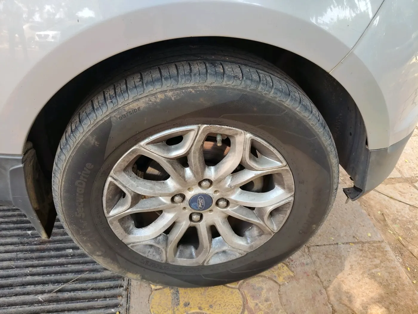 2016 Ford Ecosport TREND 1.5L PETROL, Petrol, Manual, 82,530 km, tyre