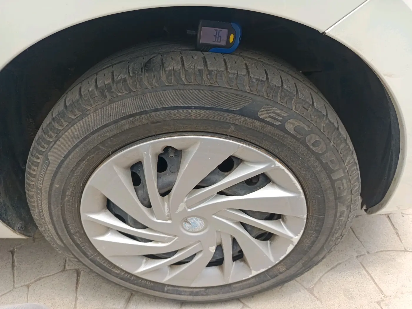 2019 Maruti Ertiga VXI SHVS, Petrol, Manual, 48,371 km, tyre
