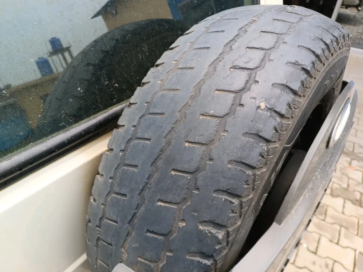 2018 Mahindra Bolero POWER PLUS SLE, Diesel, Manual, 2,27,080 km, tyre