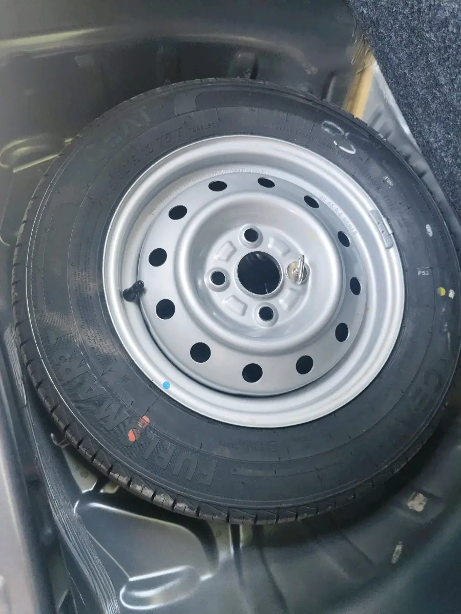 2026 Maruti S PRESSO LXI, Petrol, Manual, 298 km, tyre