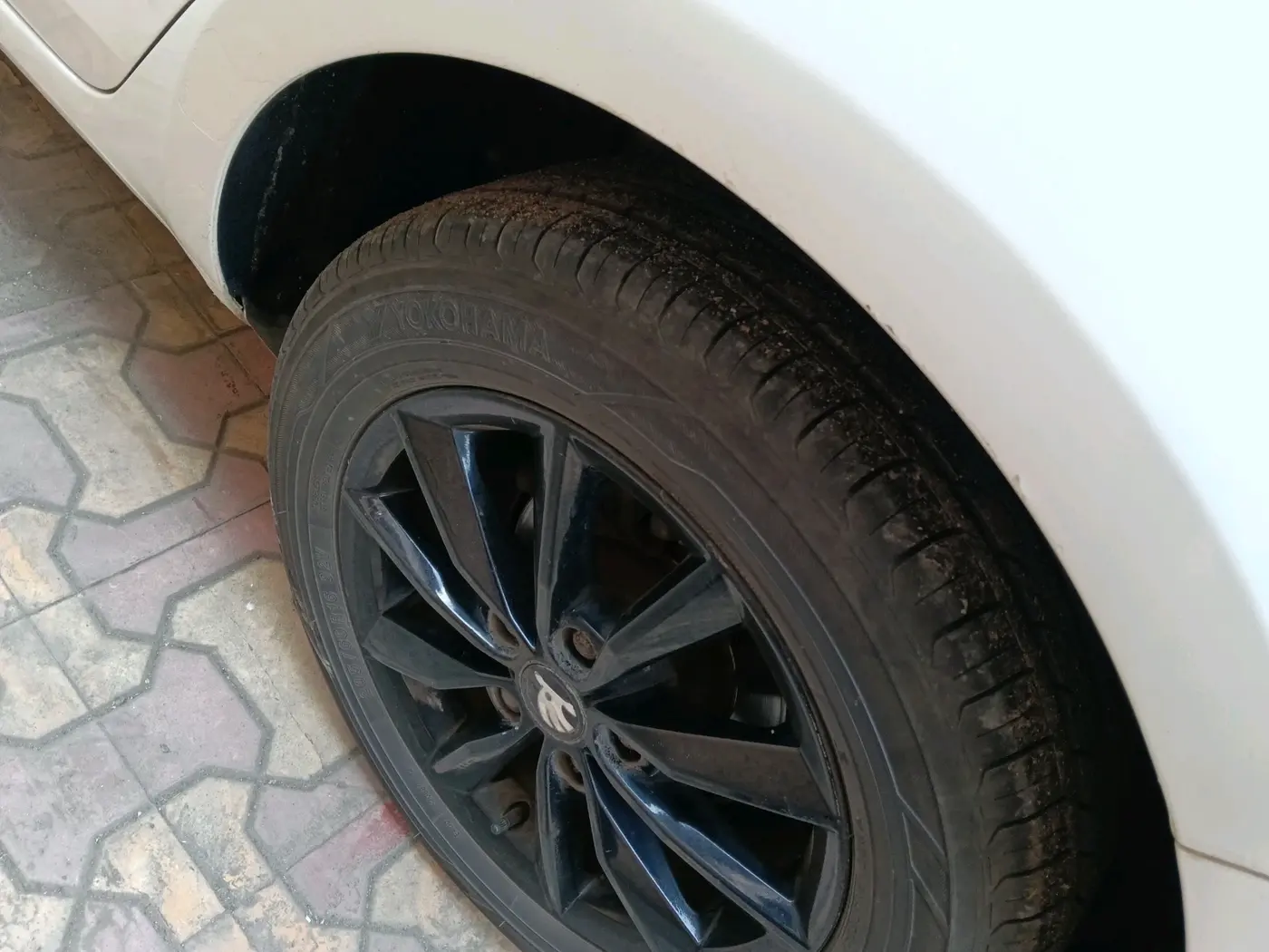 2014 Skoda Octavia AMBITION 1.4 TSI, Petrol, Manual, 90,140 km, tyre