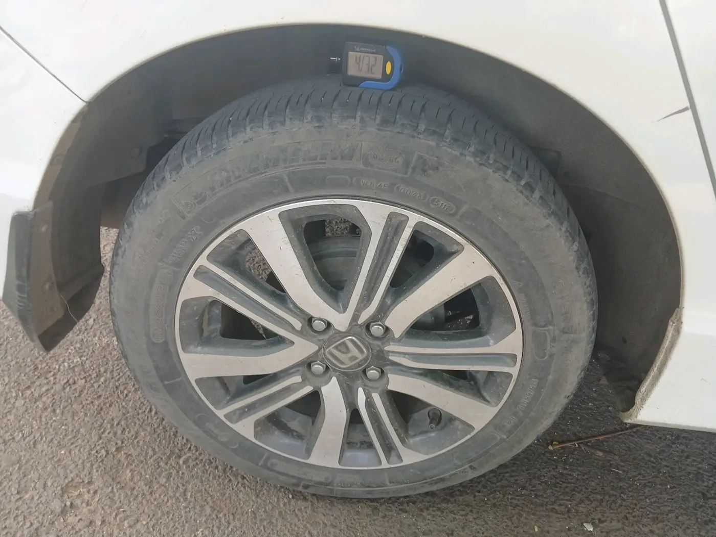 2019 Honda City 1.5L I-VTEC V MT, Petrol, Manual, 50,295 km, tyre
