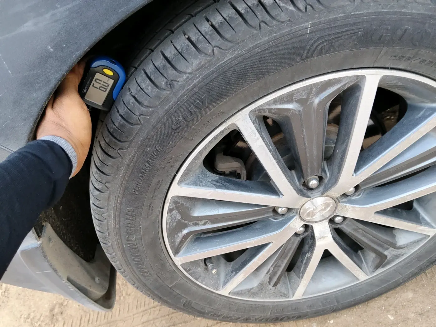 2019 Hyundai Tucson GL (O) 2WD AT, Diesel, Automatic, 1,46,597 km, tyre