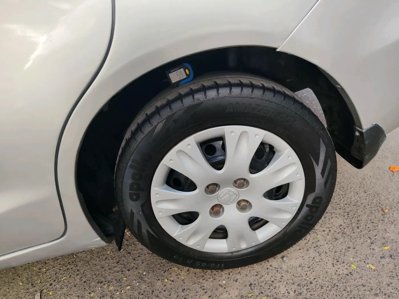 2014 Honda Amaze 1.2L I-VTEC S, Petrol, Manual, 62,578 km, tyre