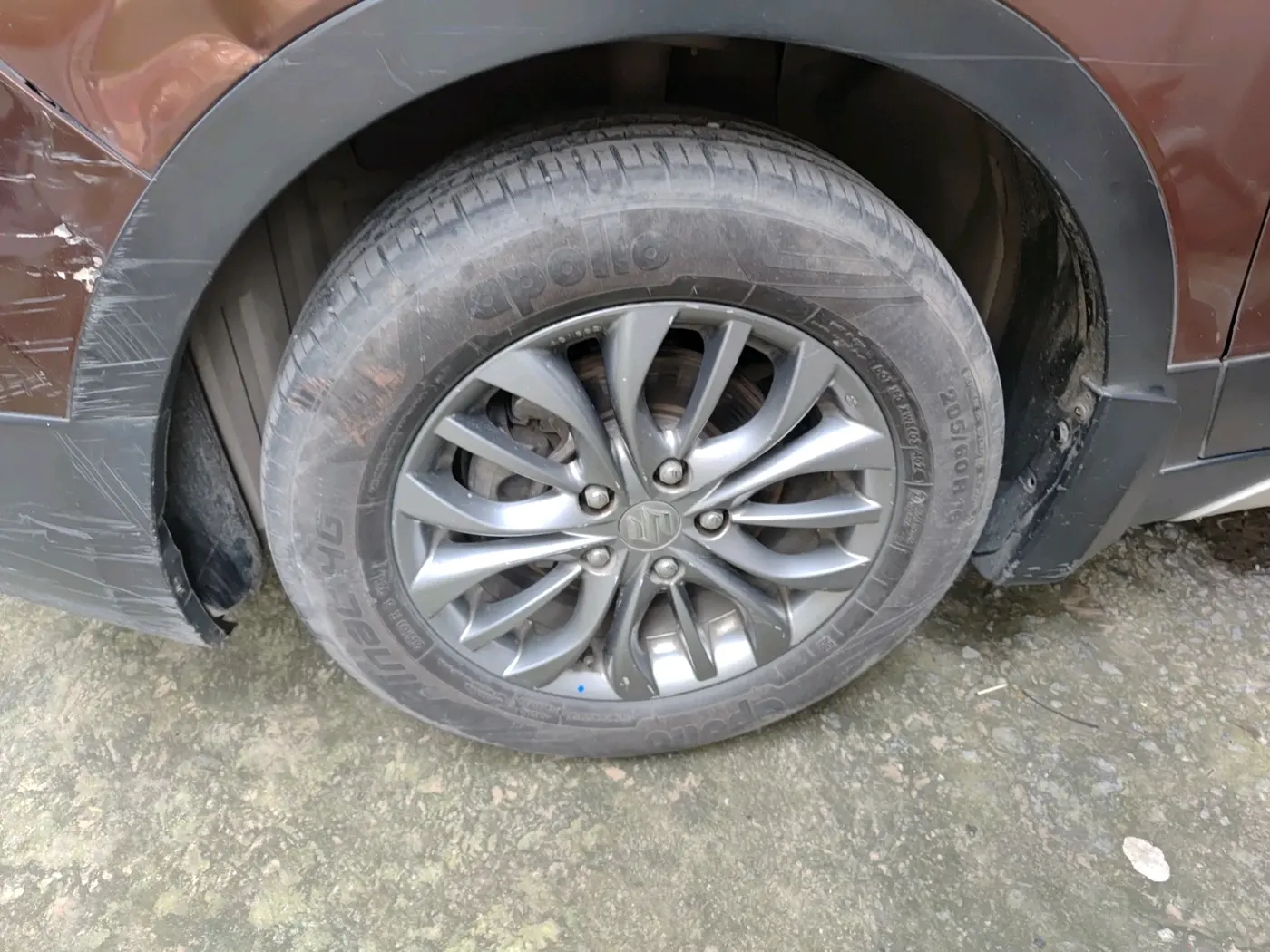 2016 Maruti S Cross ZETA 1.3, Diesel, Manual, 1,49,750 km, tyre