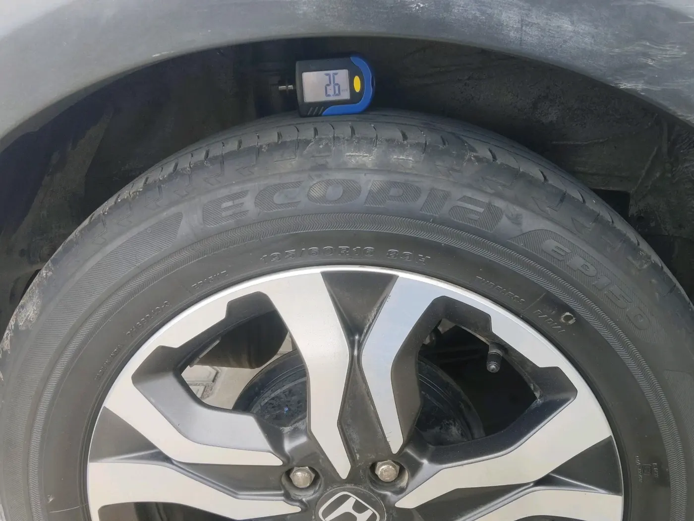 2018 Honda WR-V 1.2L I-VTEC VX MT, Petrol, Manual, 38,772 km, tyre