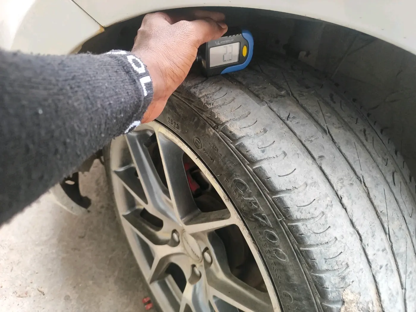 2019 Maruti Swift VXI, Petrol, Manual, 88,714 km, tyre