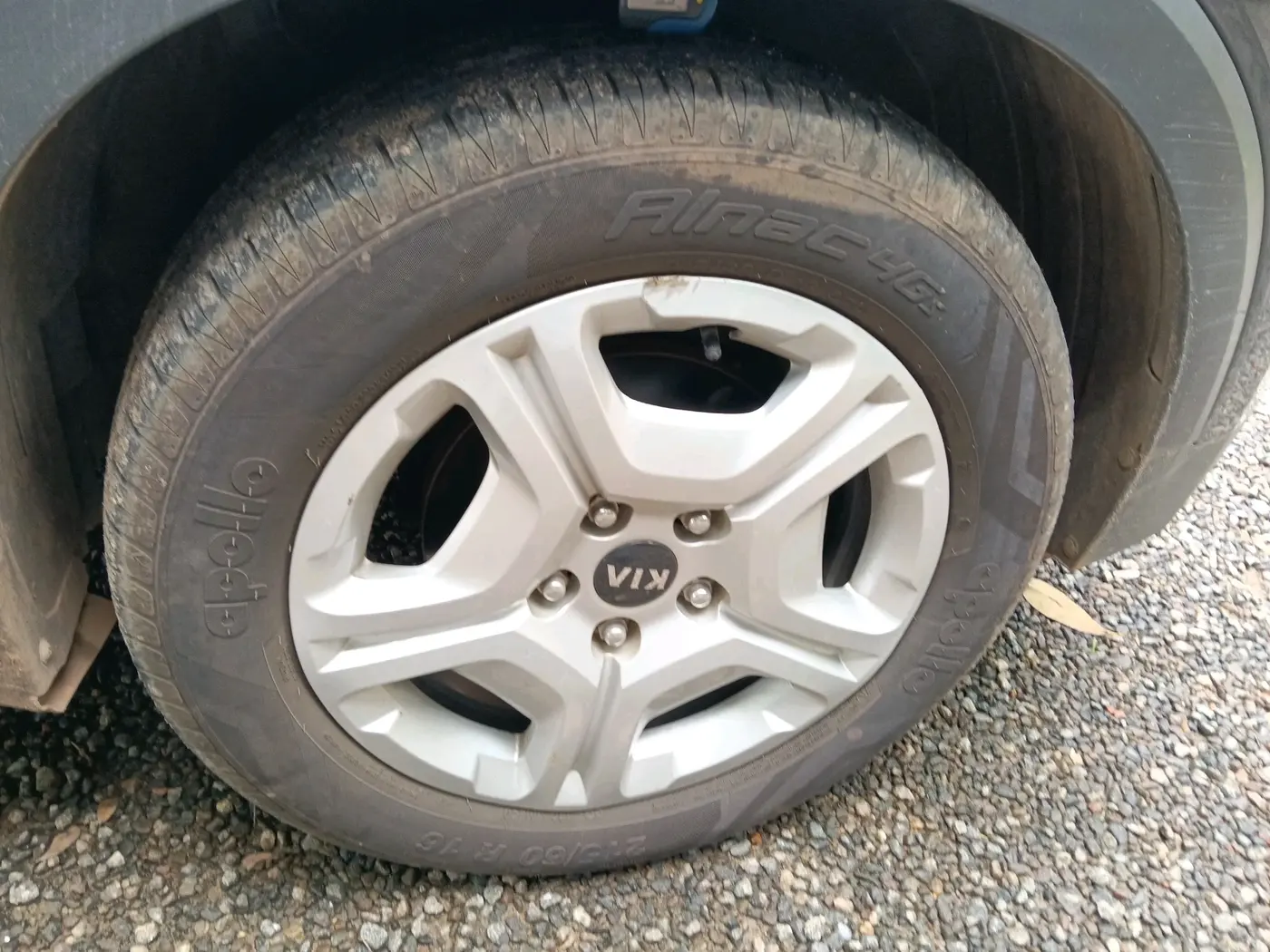 2020 KIA SONET HTK PLUS 1.5 AT, Diesel, Automatic, 45,916 km, tyre
