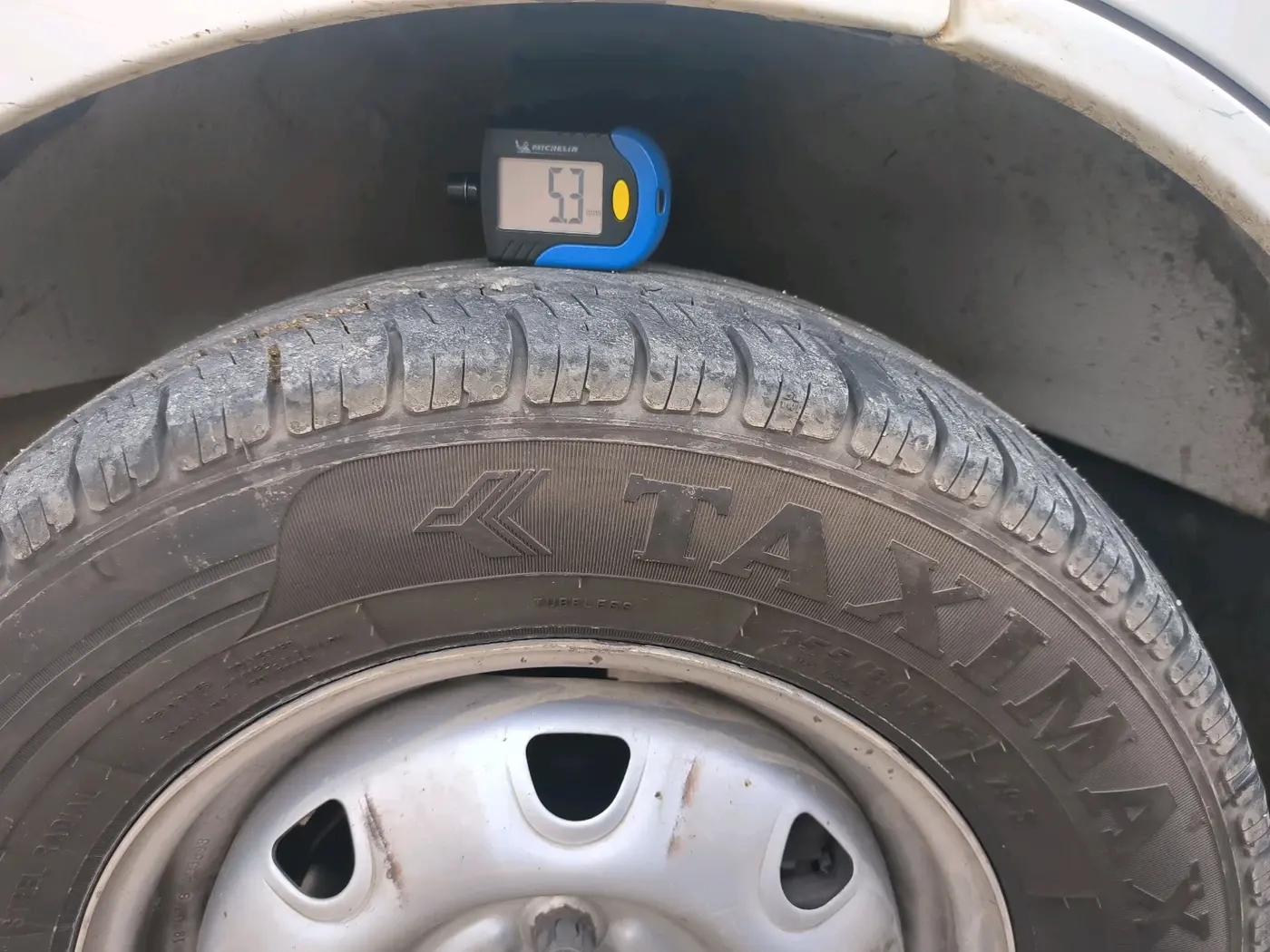 2019 Maruti Eeco 5 STR WITH A/C+HTR, CNG, Manual, 1,41,101 km, tyre