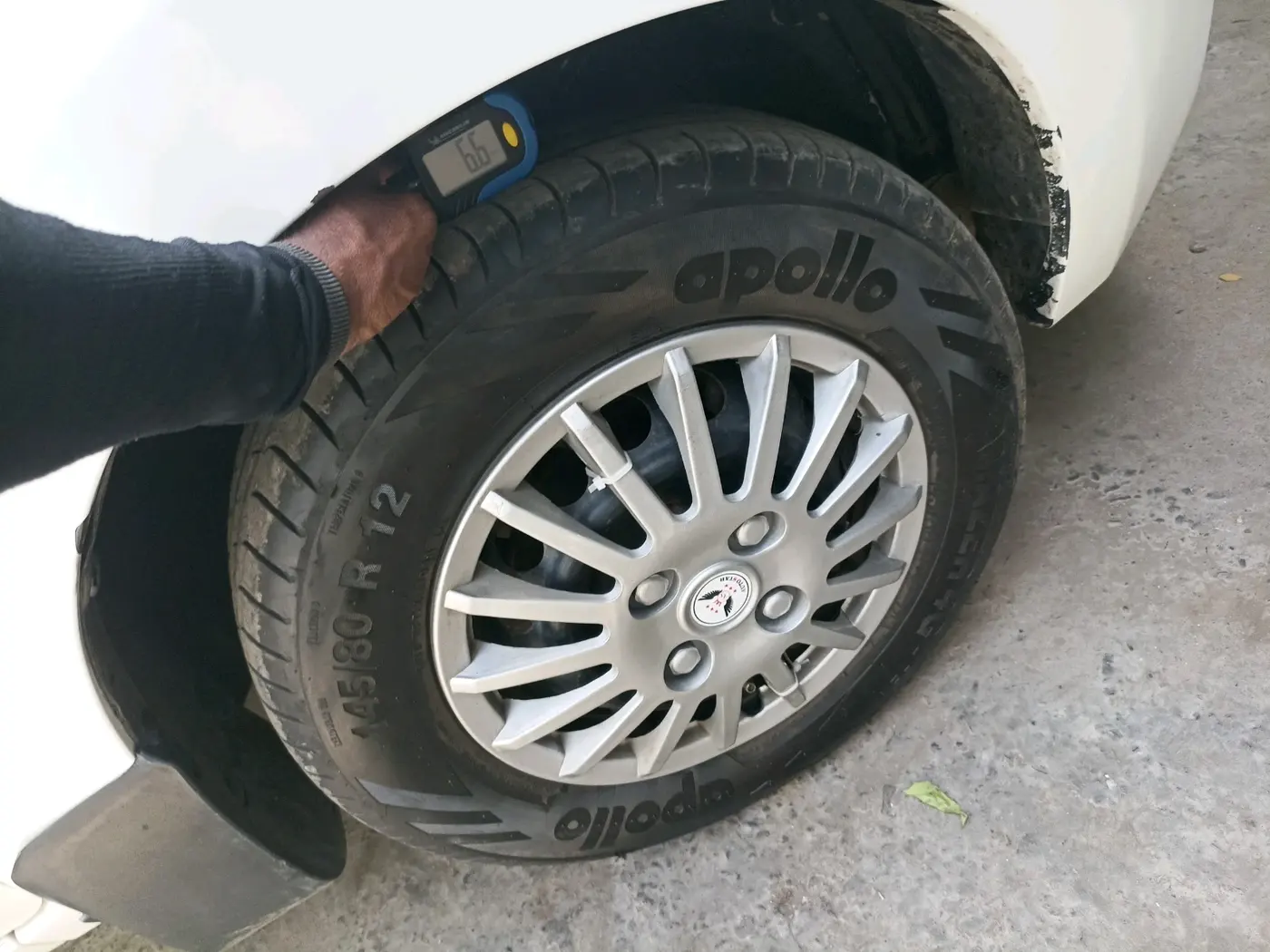 2019 Maruti Alto LXI, Petrol, Manual, 51,109 km, tyre