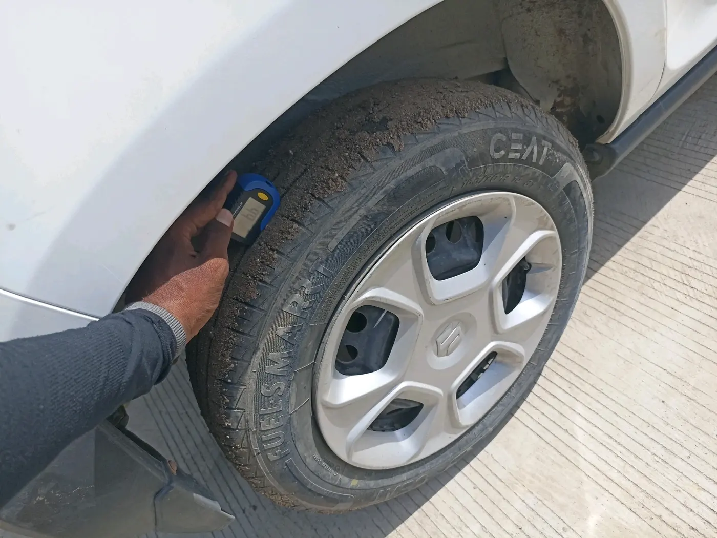 2023 Maruti S PRESSO VXI, Petrol, Manual, 22,466 km, tyre