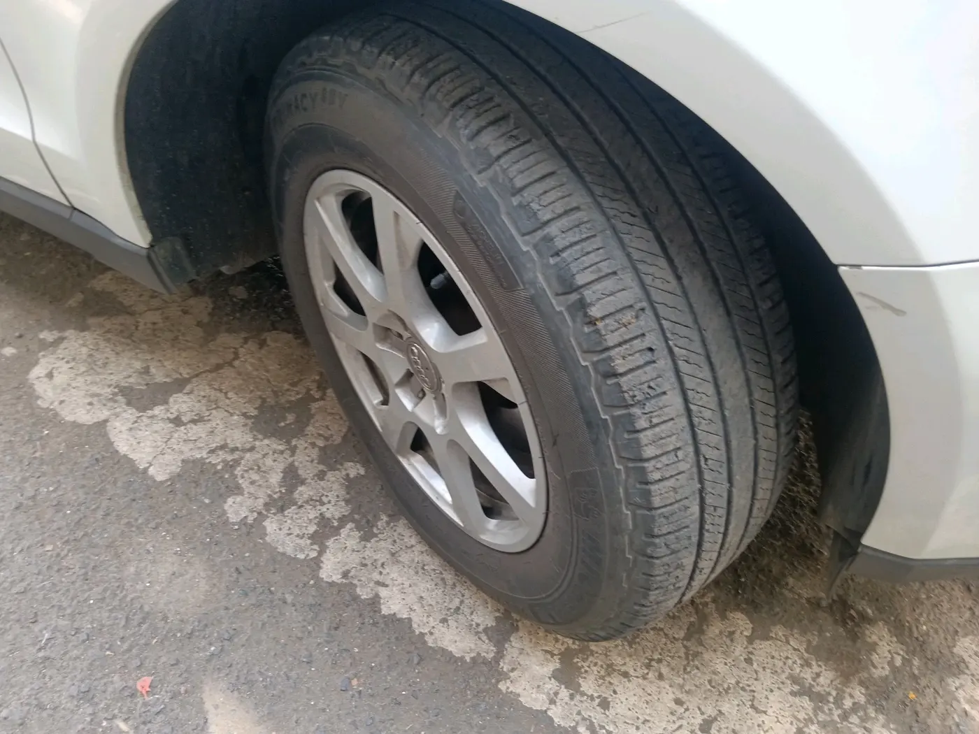 2012 Audi Q5 2.0 TDI QUATTRO, Diesel, Automatic, 69,196 km, tyre