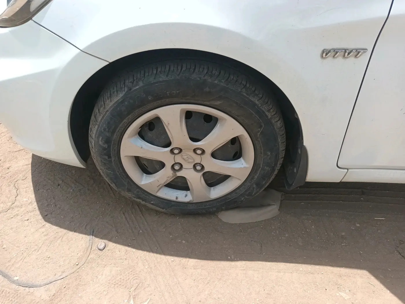 2012 Hyundai Verna FLUIDIC 1.4 VTVT, Petrol, Manual, 45,358 km, tyre
